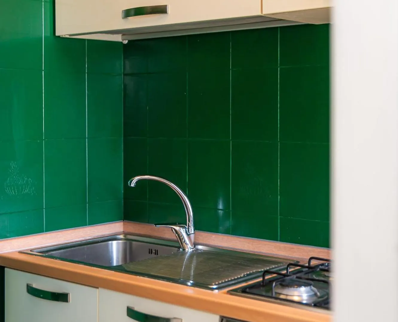 Casa Guapita - Metro Malatesta Apartment Rome